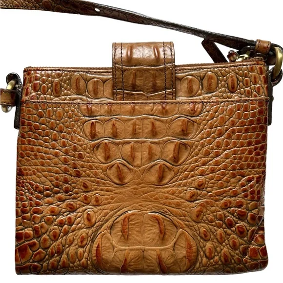 SOLD Brahmin Mojito Melbourne Croc Embossed Genuine Leather Crossbody Bag - Picture 3 of 9